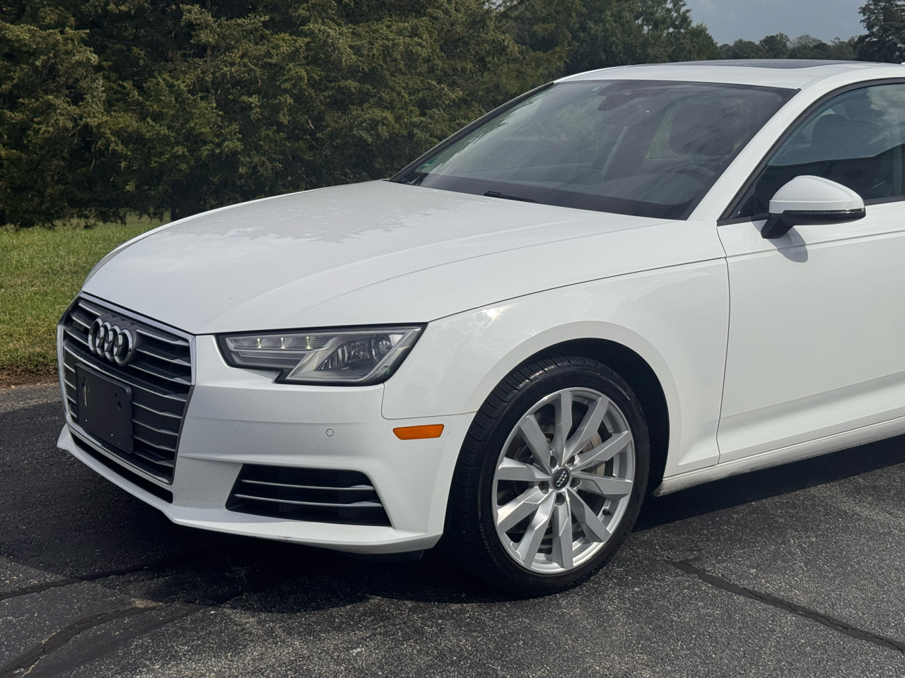 2017 Audi A4 TFSI Premium Quattro photo 5