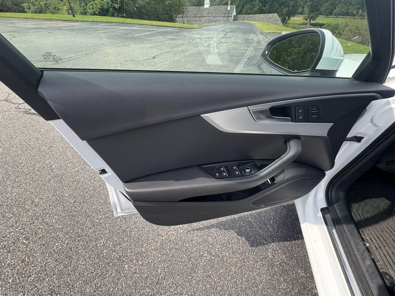 2017 Audi A4 TFSI Premium Quattro photo 16