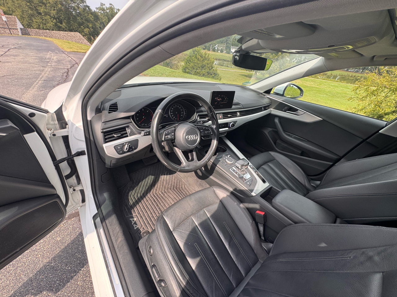 2017 Audi A4 TFSI Premium Quattro photo 19