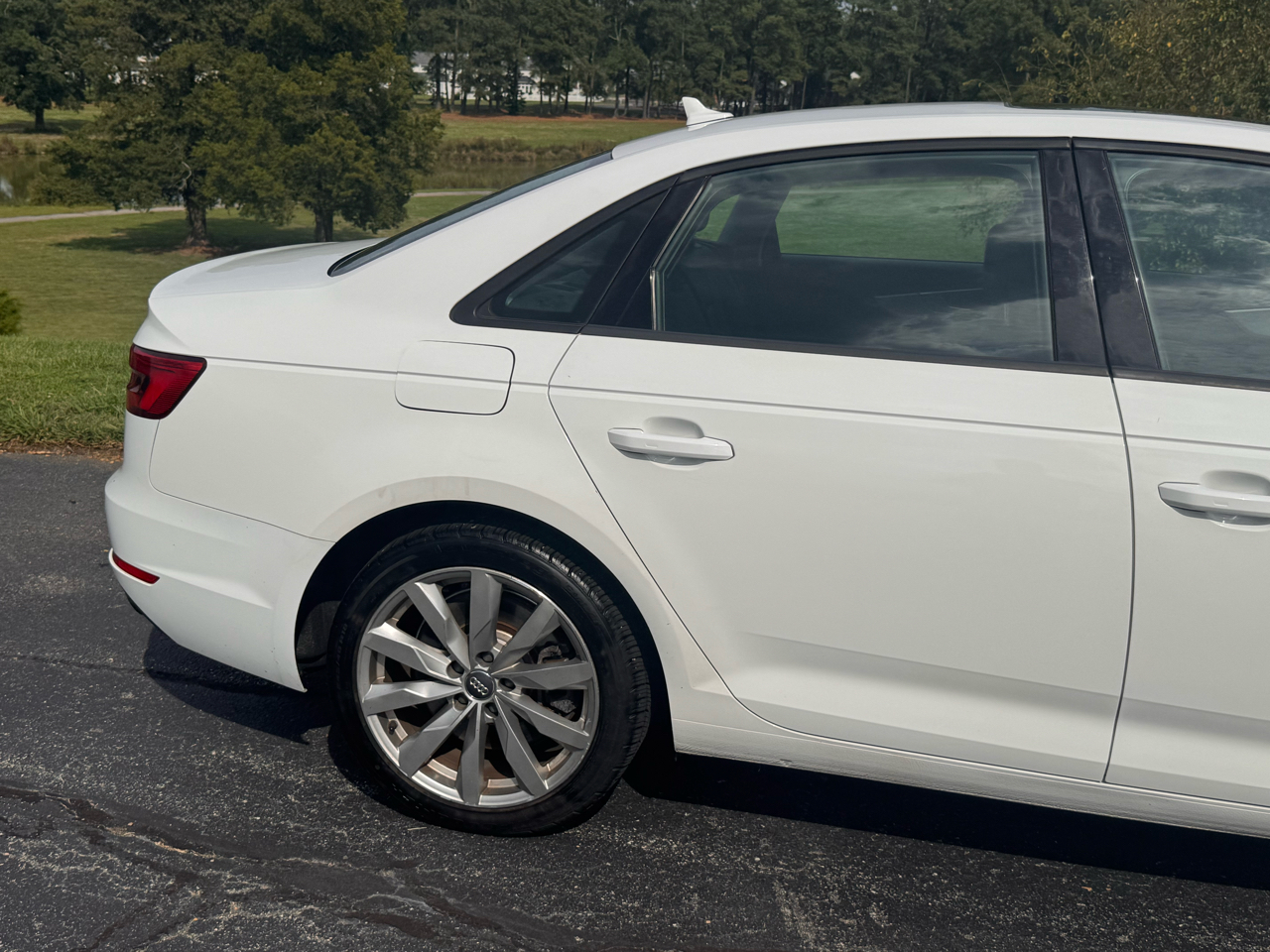 2017 Audi A4 TFSI Premium Quattro photo 27