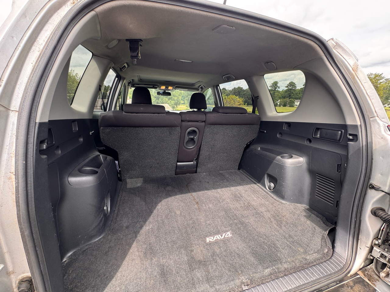 2006 Toyota RAV4 Base photo 12