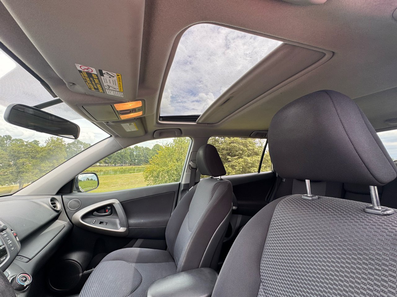 2006 Toyota RAV4 Base photo 19