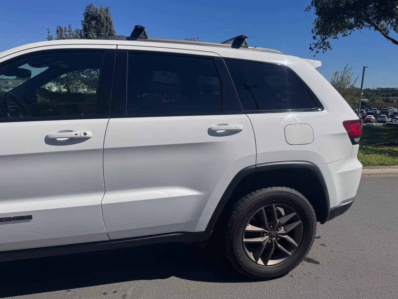 Jeep Grand Cherokee 75th Anniversary Edition 4x4 *Ltd Avail* 2017 Jeep Grand Cherokee 75th Anniversary Edition 4x4 *Ltd Avail* 2017