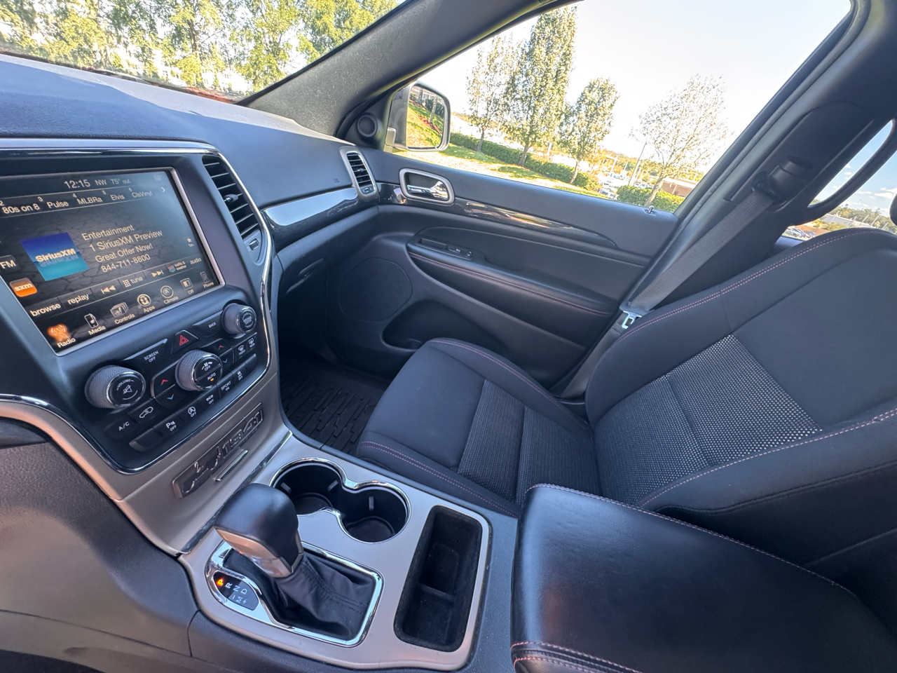 Jeep Grand Cherokee 75th Anniversary Edition 4x4 *Ltd Avail* 2017 Jeep Grand Cherokee 75th Anniversary Edition 4x4 *Ltd Avail* 2017