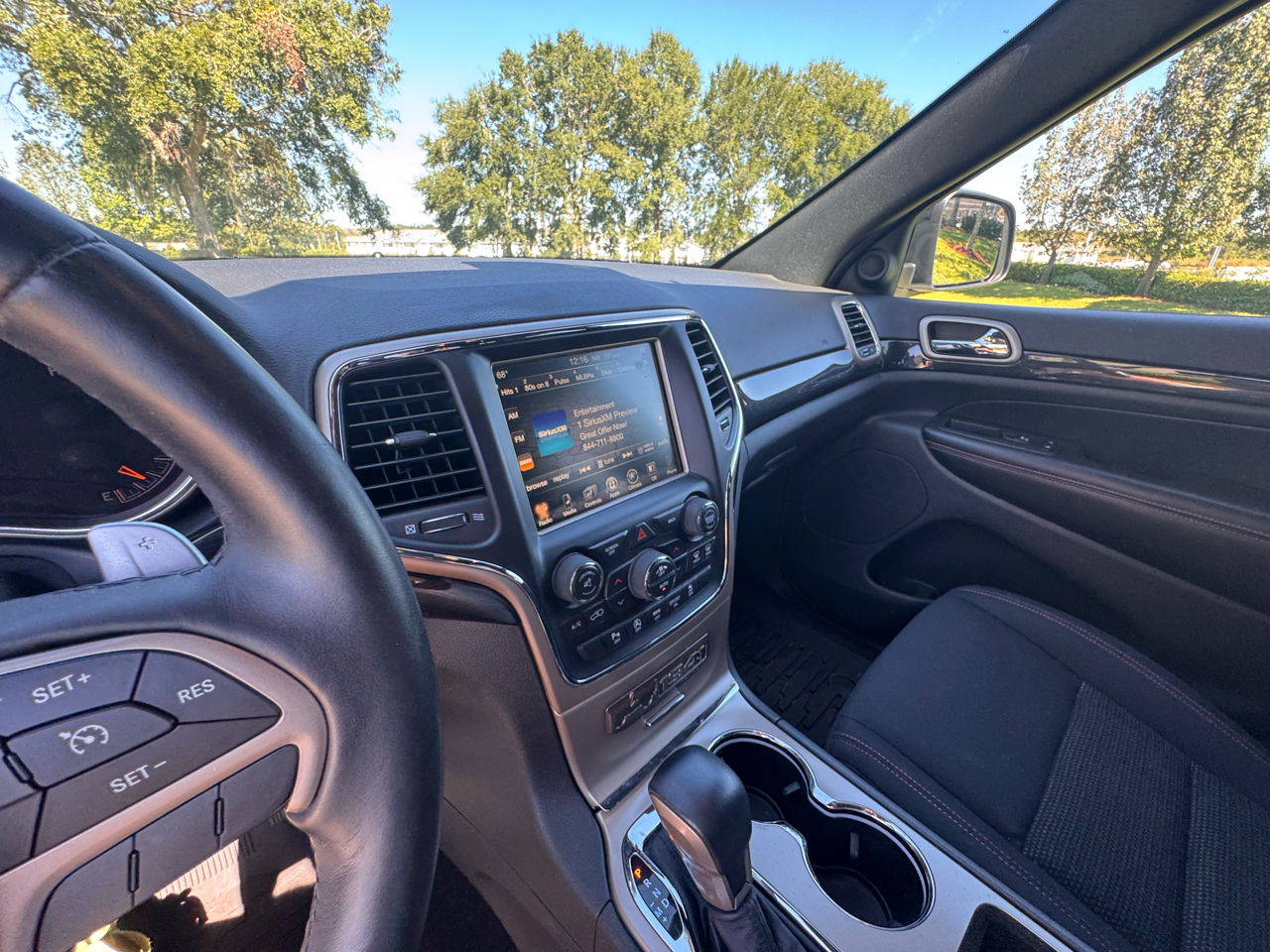 Jeep Grand Cherokee 75th Anniversary Edition 4x4 *Ltd Avail* 2017 Jeep Grand Cherokee 75th Anniversary Edition 4x4 *Ltd Avail* 2017