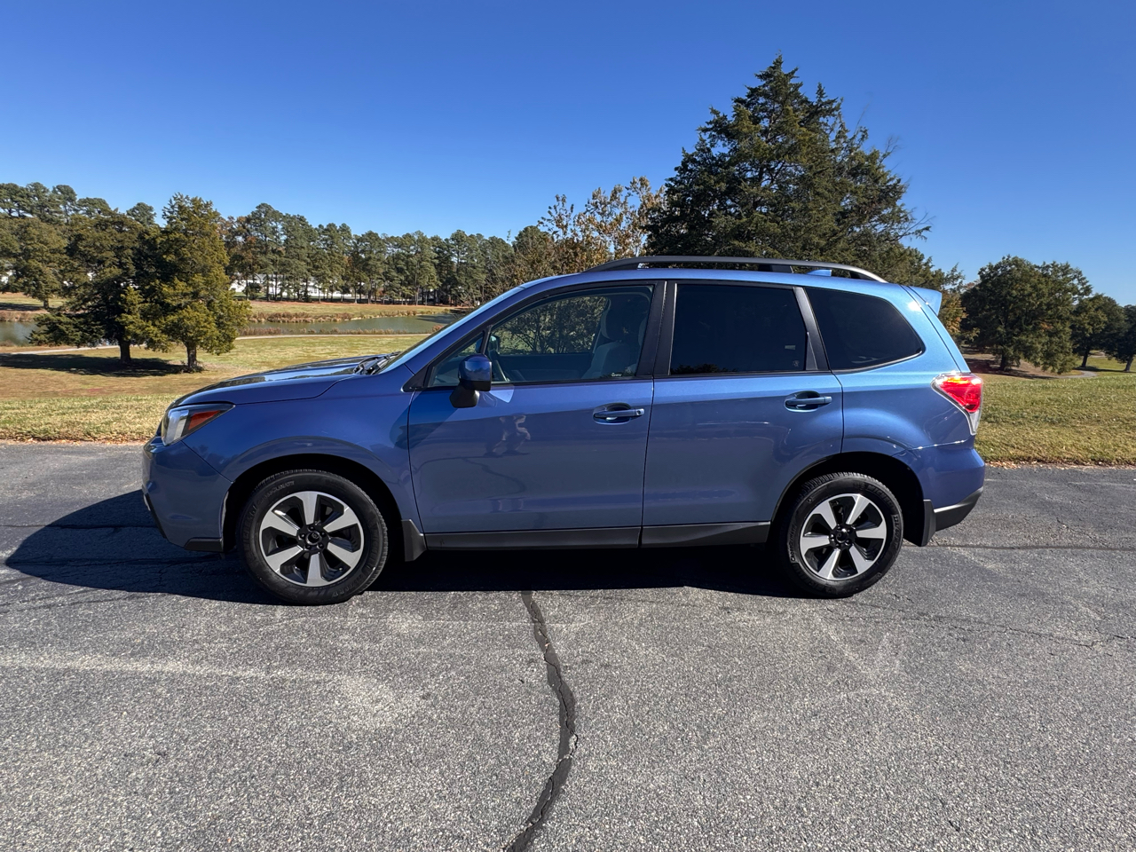 Subaru Forester 2.5i Premium CVT 2017 Subaru Forester 2.5i Premium CVT 2017