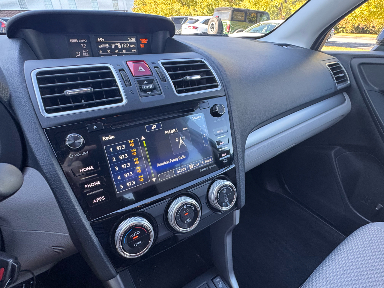 Subaru Forester 2.5i Premium CVT 2017 Subaru Forester 2.5i Premium CVT 2017
