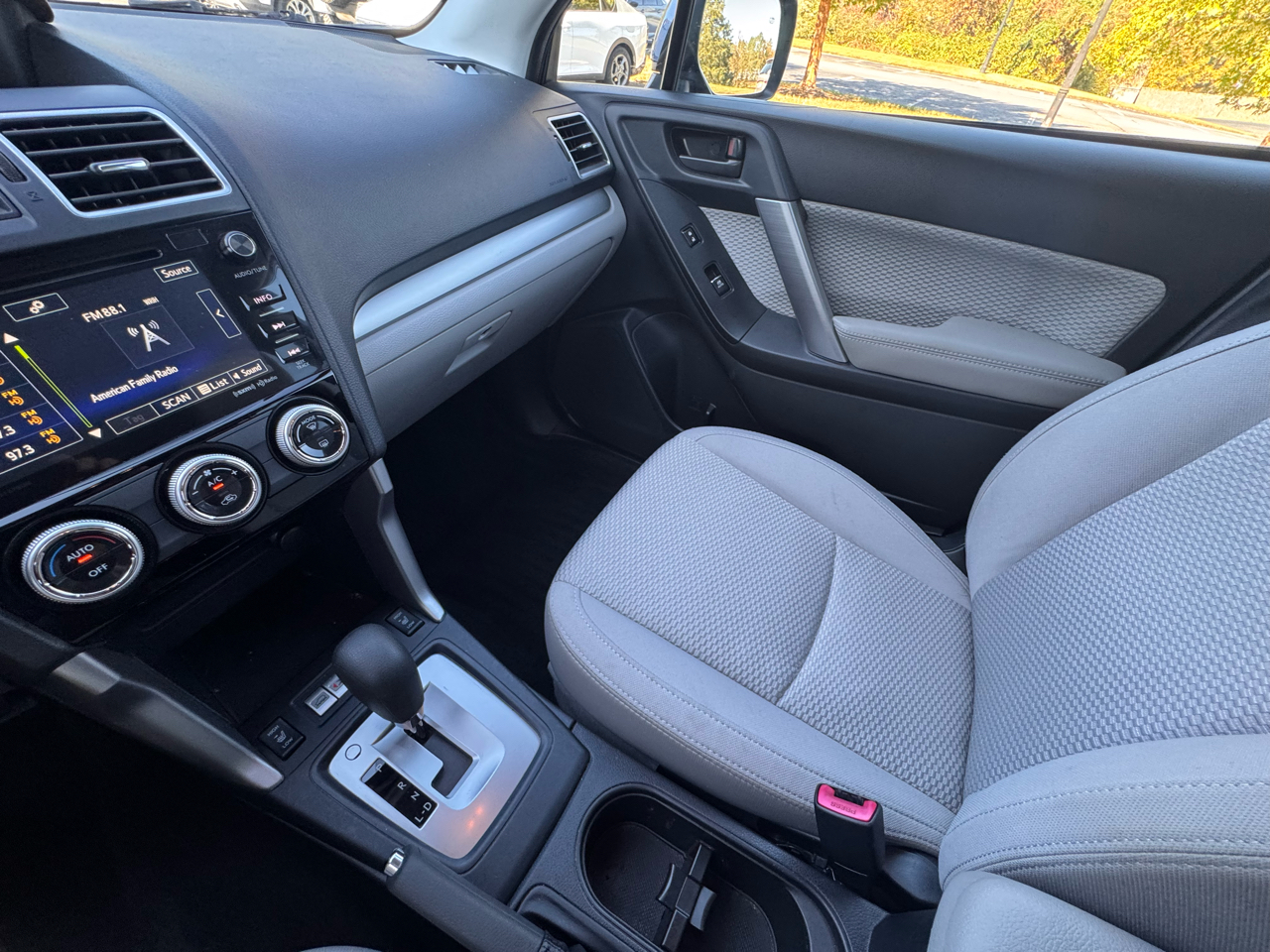 Subaru Forester 2.5i Premium CVT 2017 Subaru Forester 2.5i Premium CVT 2017