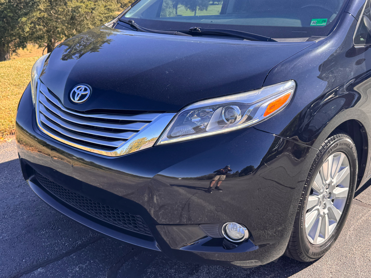 Toyota Sienna 5dr 7-Pass Van Ltd FWD (Natl) 2017 Toyota Sienna 5dr 7-Pass Van Ltd FWD (Natl) 2017