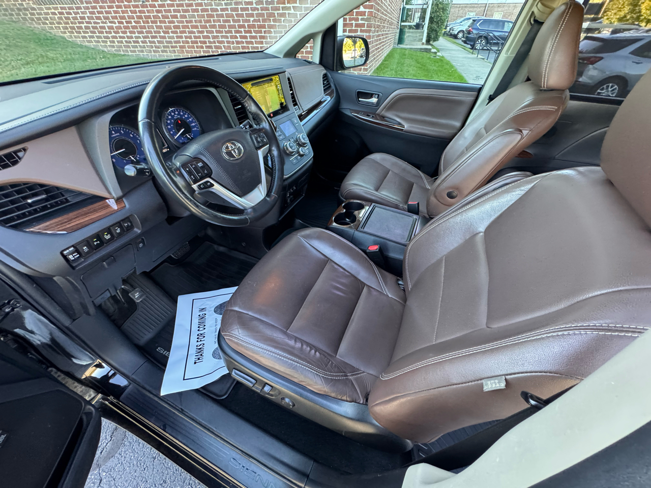 Toyota Sienna 5dr 7-Pass Van Ltd FWD (Natl) 2017 Toyota Sienna 5dr 7-Pass Van Ltd FWD (Natl) 2017