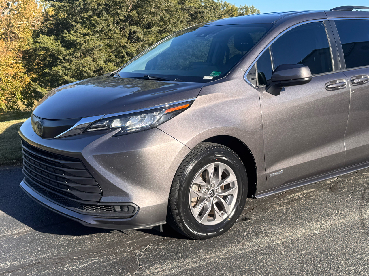 Toyota Sienna LE FWD 8-Passenger (Natl) 2021 Toyota Sienna LE FWD 8-Passenger (Natl) 2021