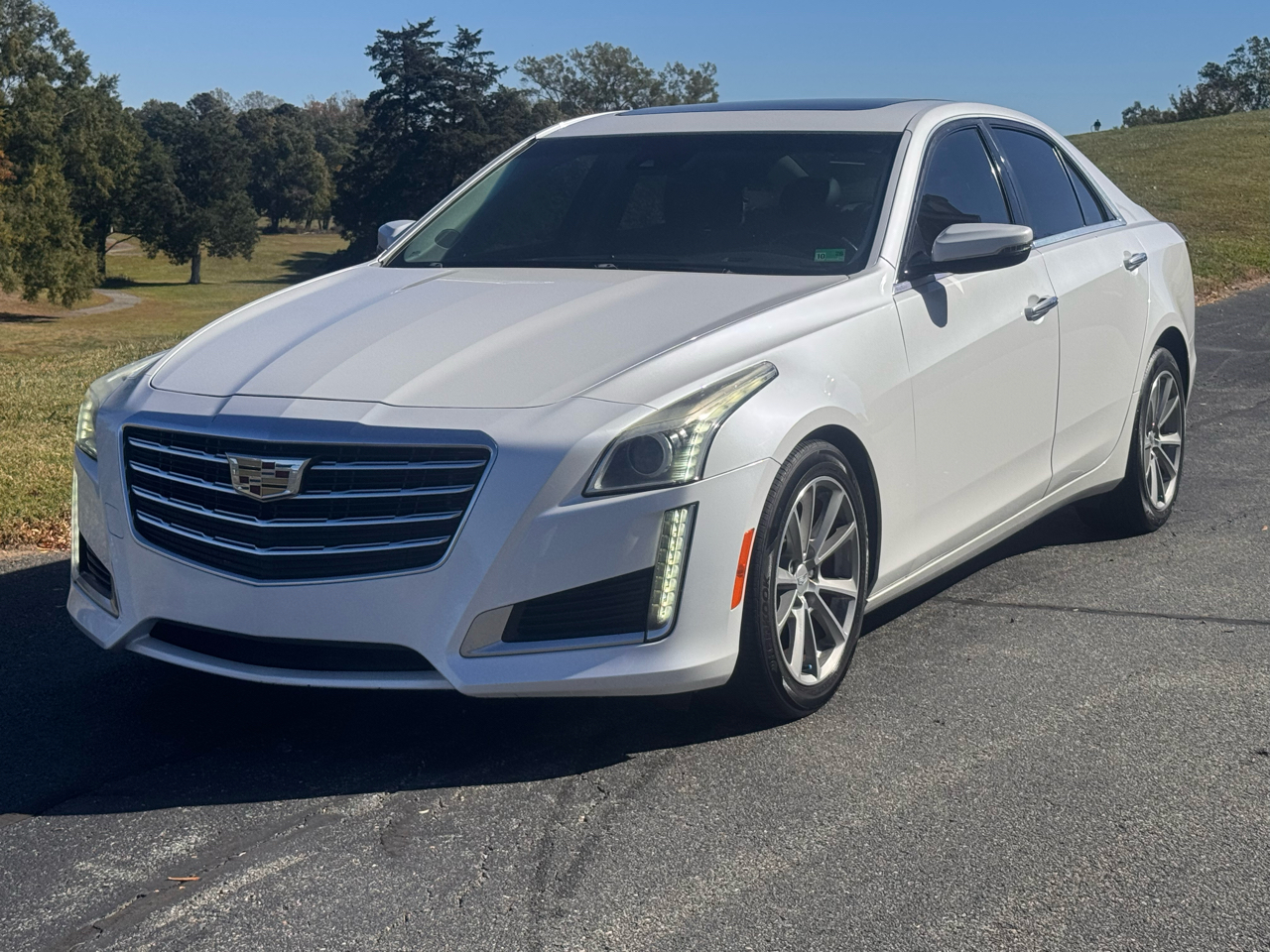 Cadillac CTS Sedan 4dr Sdn 2.0L Turbo Luxury RWD 2017 Cadillac CTS Sedan 4dr Sdn 2.0L Turbo Luxury RWD 2017