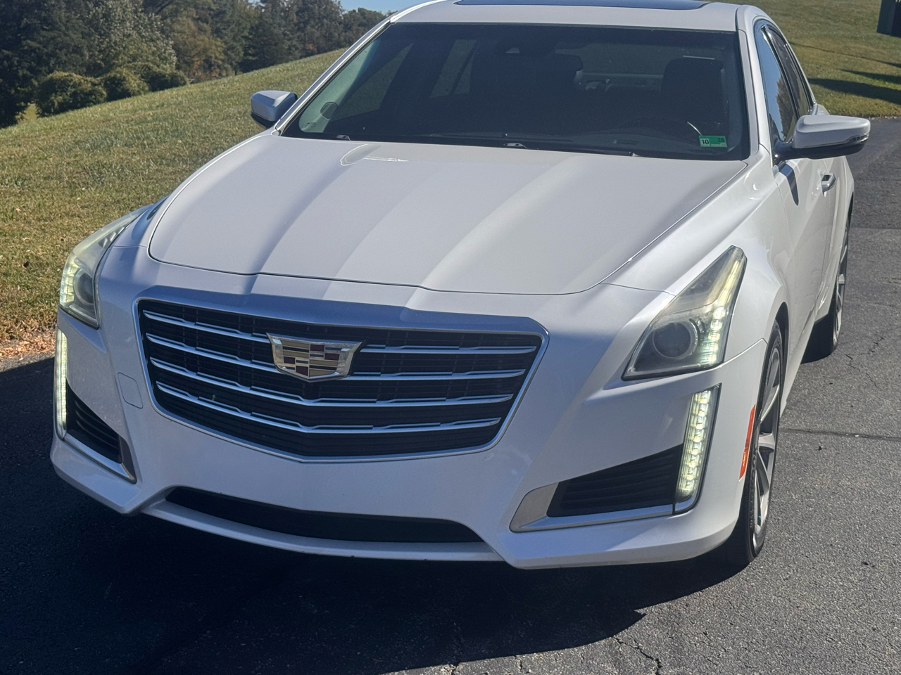 Cadillac CTS Sedan 4dr Sdn 2.0L Turbo Luxury RWD 2017 Cadillac CTS Sedan 4dr Sdn 2.0L Turbo Luxury RWD 2017