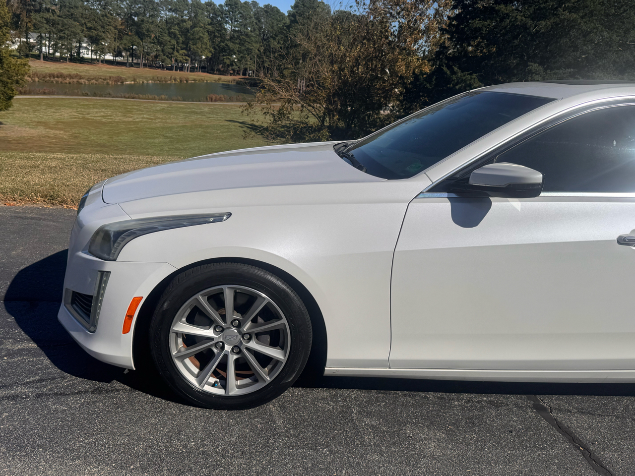 Cadillac CTS Sedan 4dr Sdn 2.0L Turbo Luxury RWD 2017 Cadillac CTS Sedan 4dr Sdn 2.0L Turbo Luxury RWD 2017