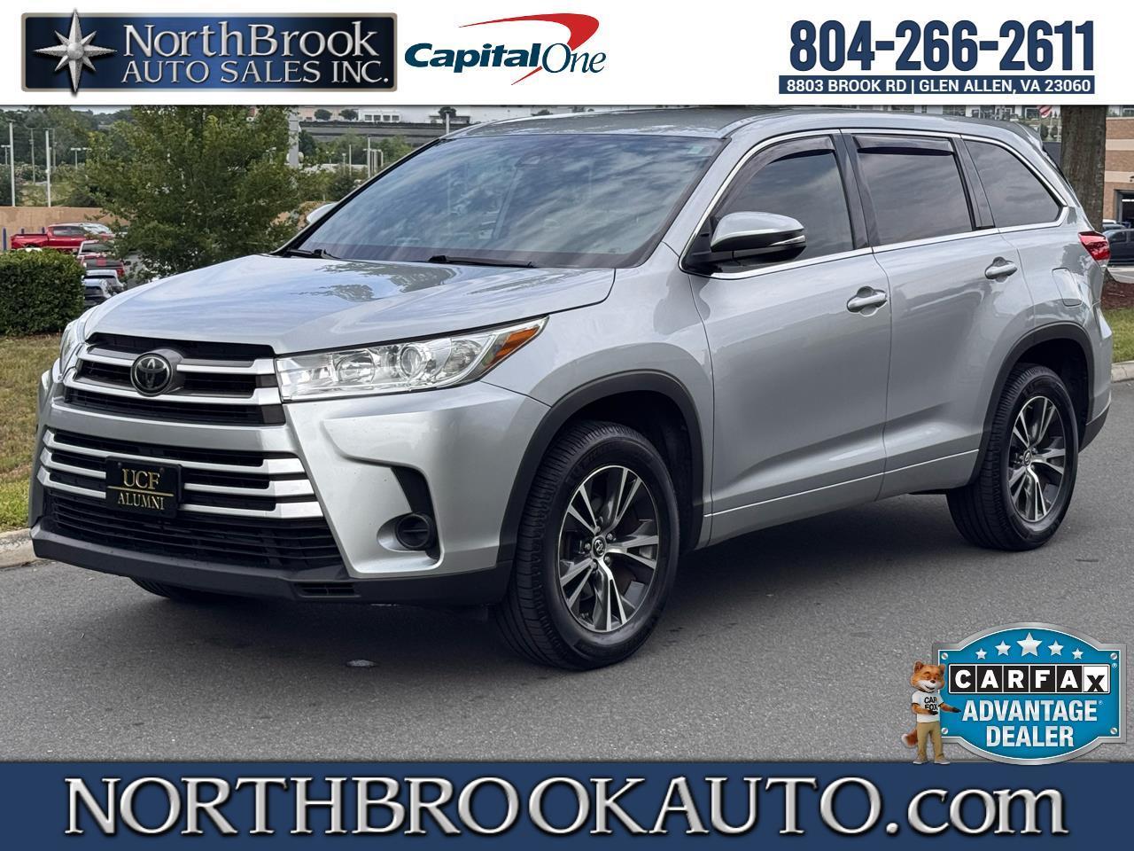 2018 Toyota Highlander LE's photo