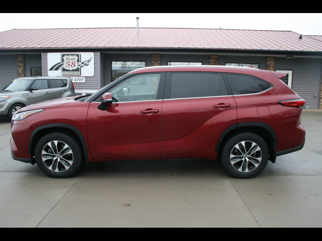 Toyota Highlander XLE AWD V6 2020