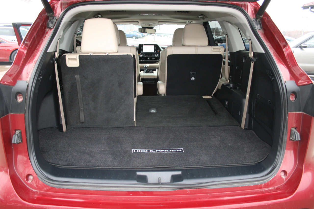 Toyota Highlander XLE AWD V6 2020