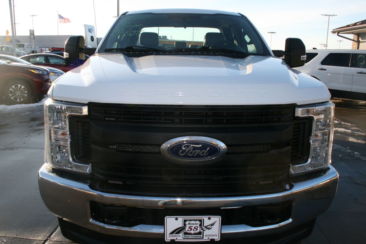 Ford F-350 SD XL SuperCab 4WD 2019