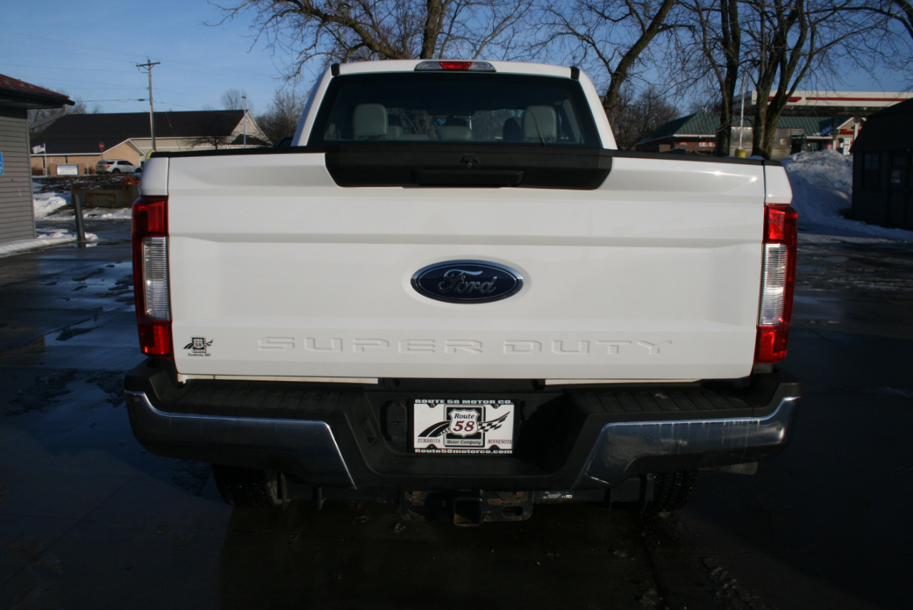 Ford F-350 SD XL SuperCab 4WD 2019