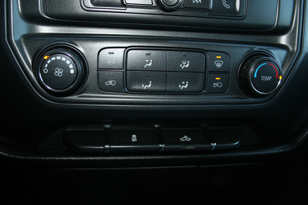 GMC Sierra 2500HD Crew Cab 153" WB 4WD SLE 2016