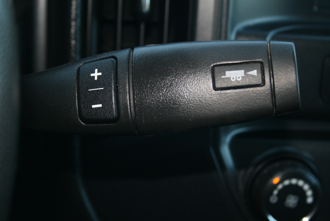 GMC Sierra 2500HD Crew Cab 153" WB 4WD SLE 2016