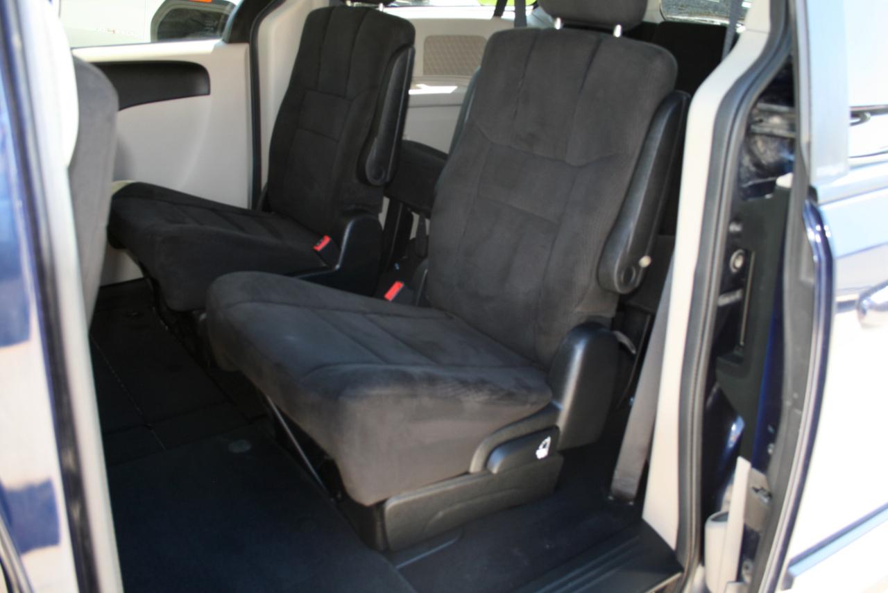 Dodge Grand Caravan SE 2013