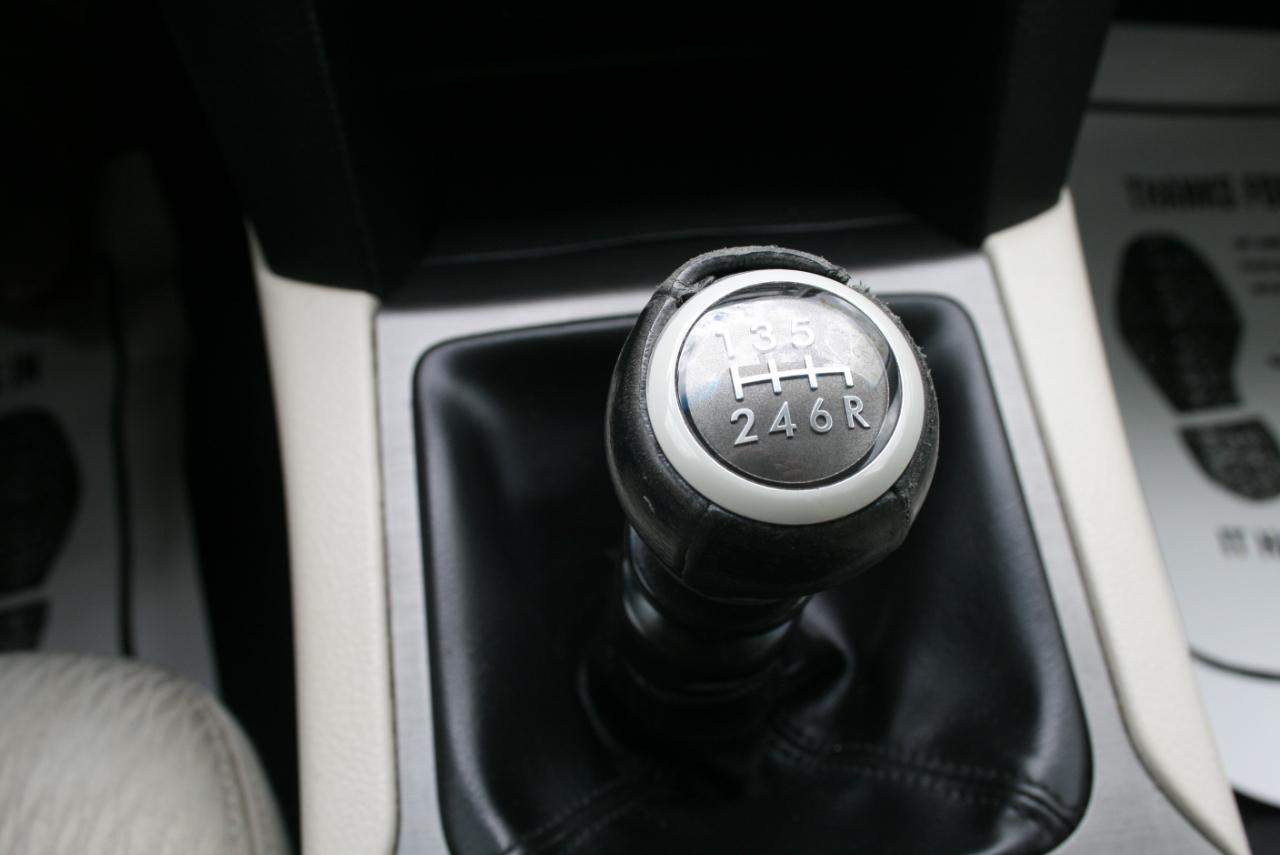 Subaru Outback 2.5i Premium 2010