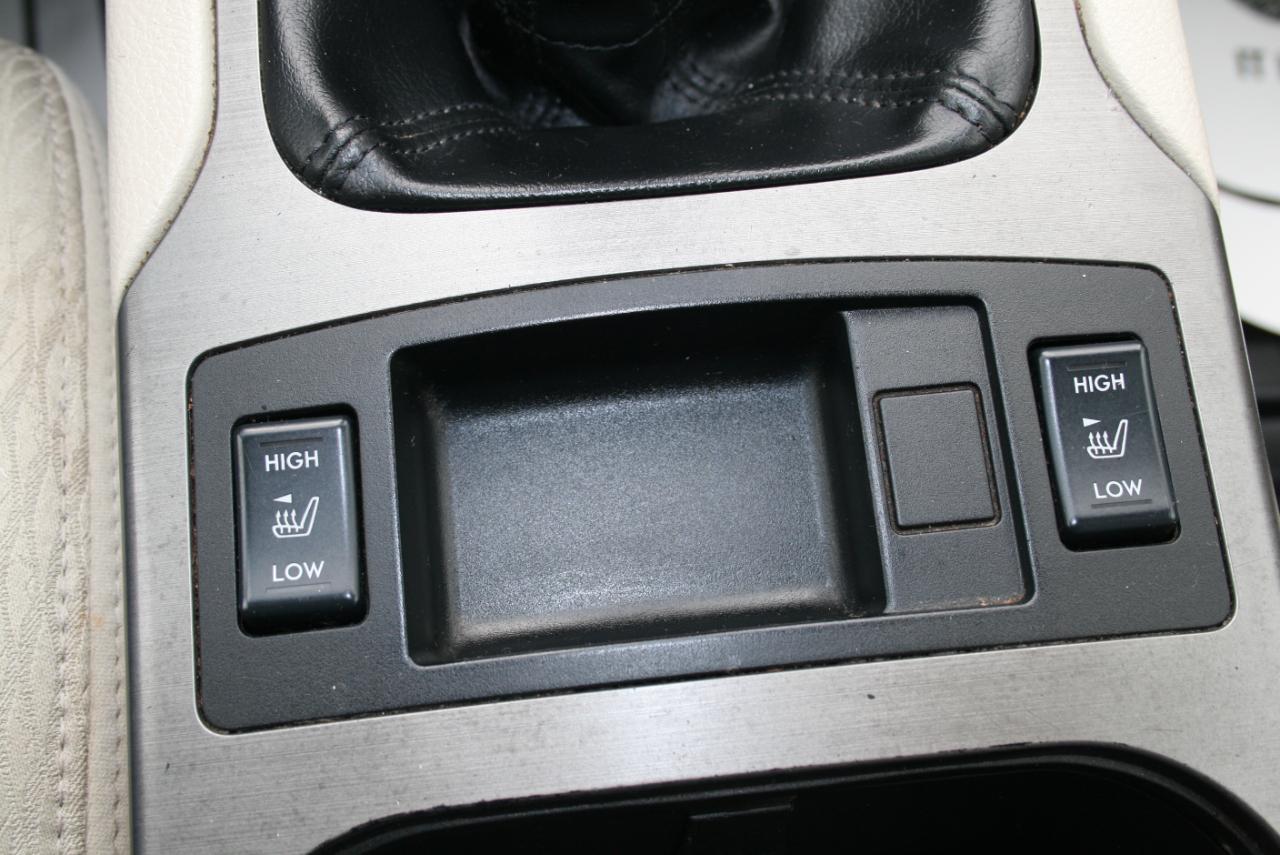 Subaru Outback 2.5i Premium 2010