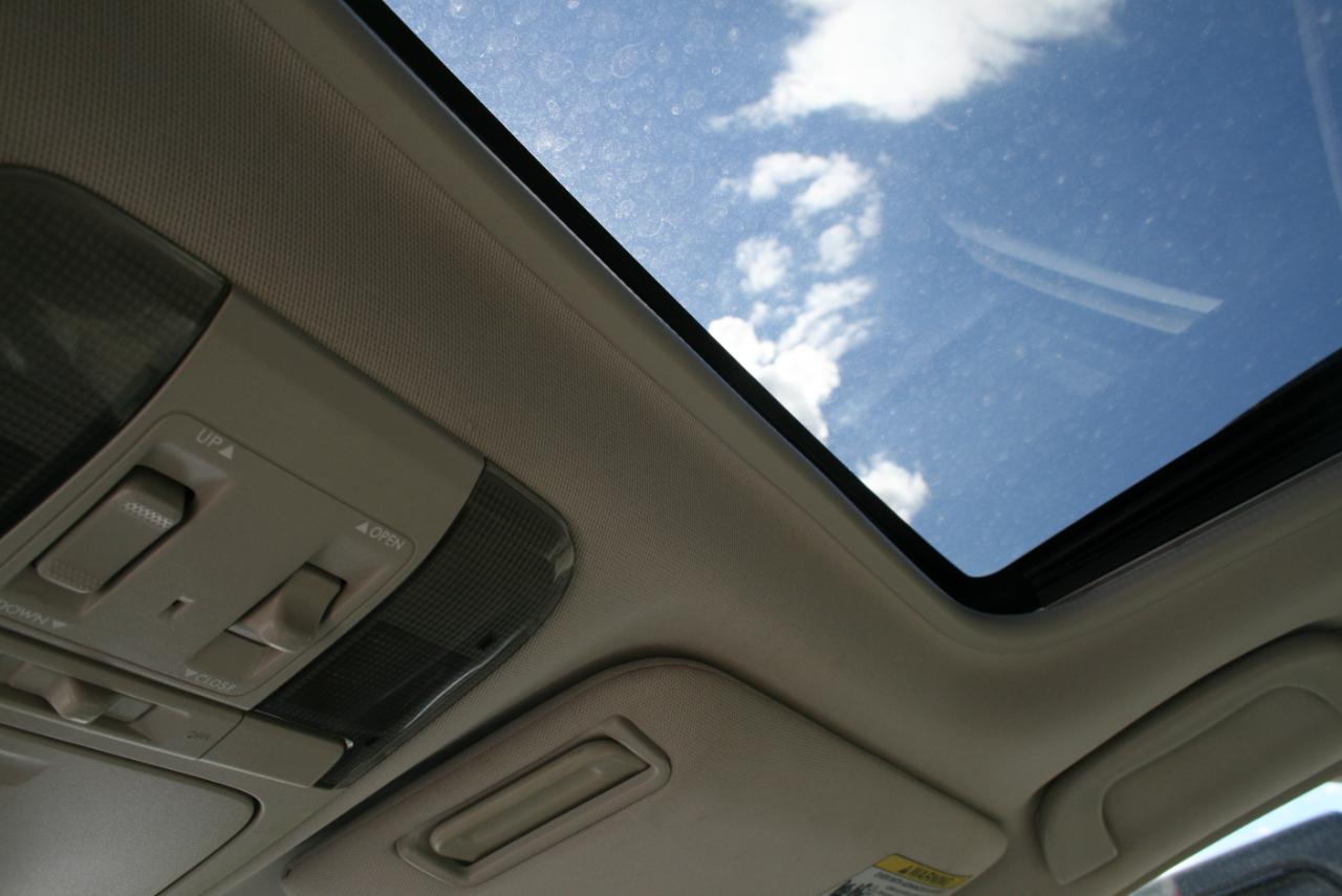 Subaru Outback 2.5i Premium 2010