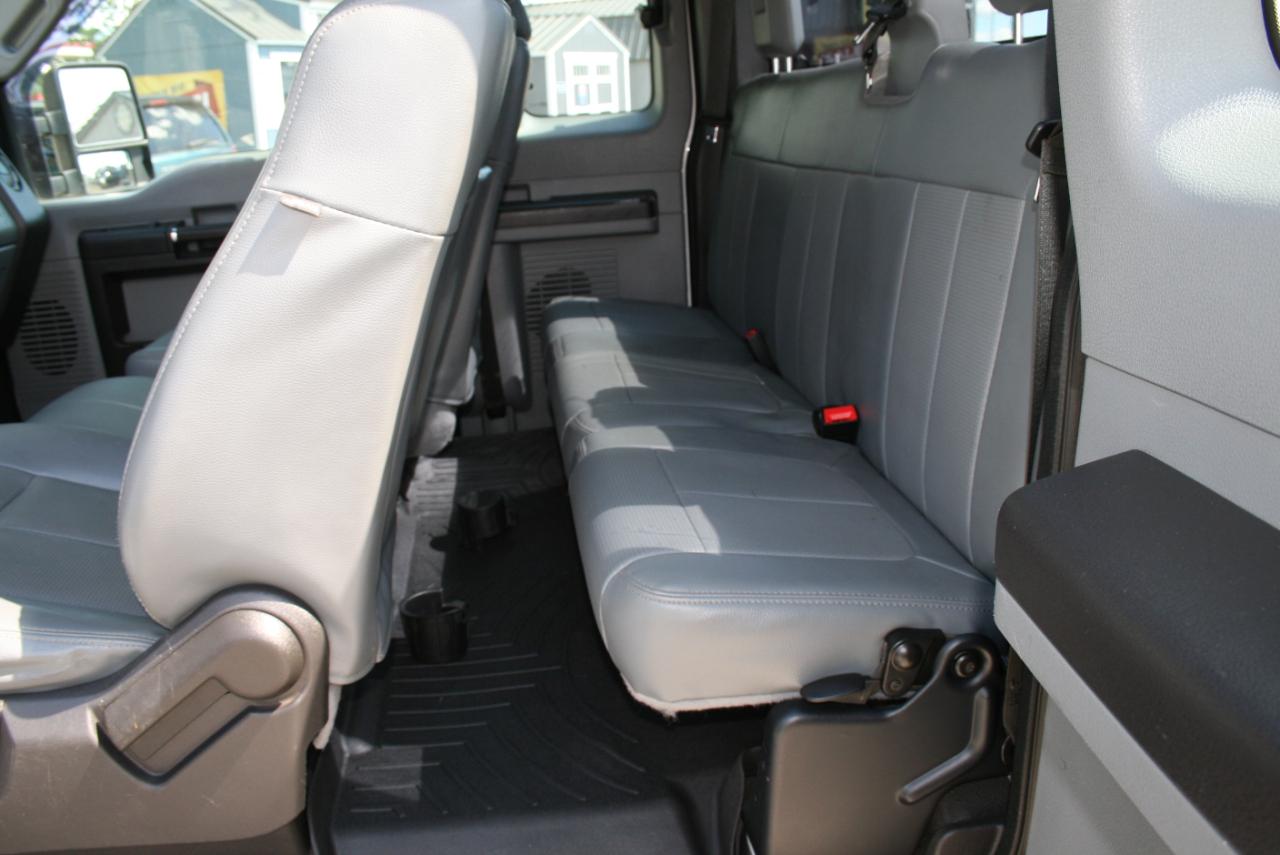 Ford F-350 SD XL SuperCab 4WD 2015