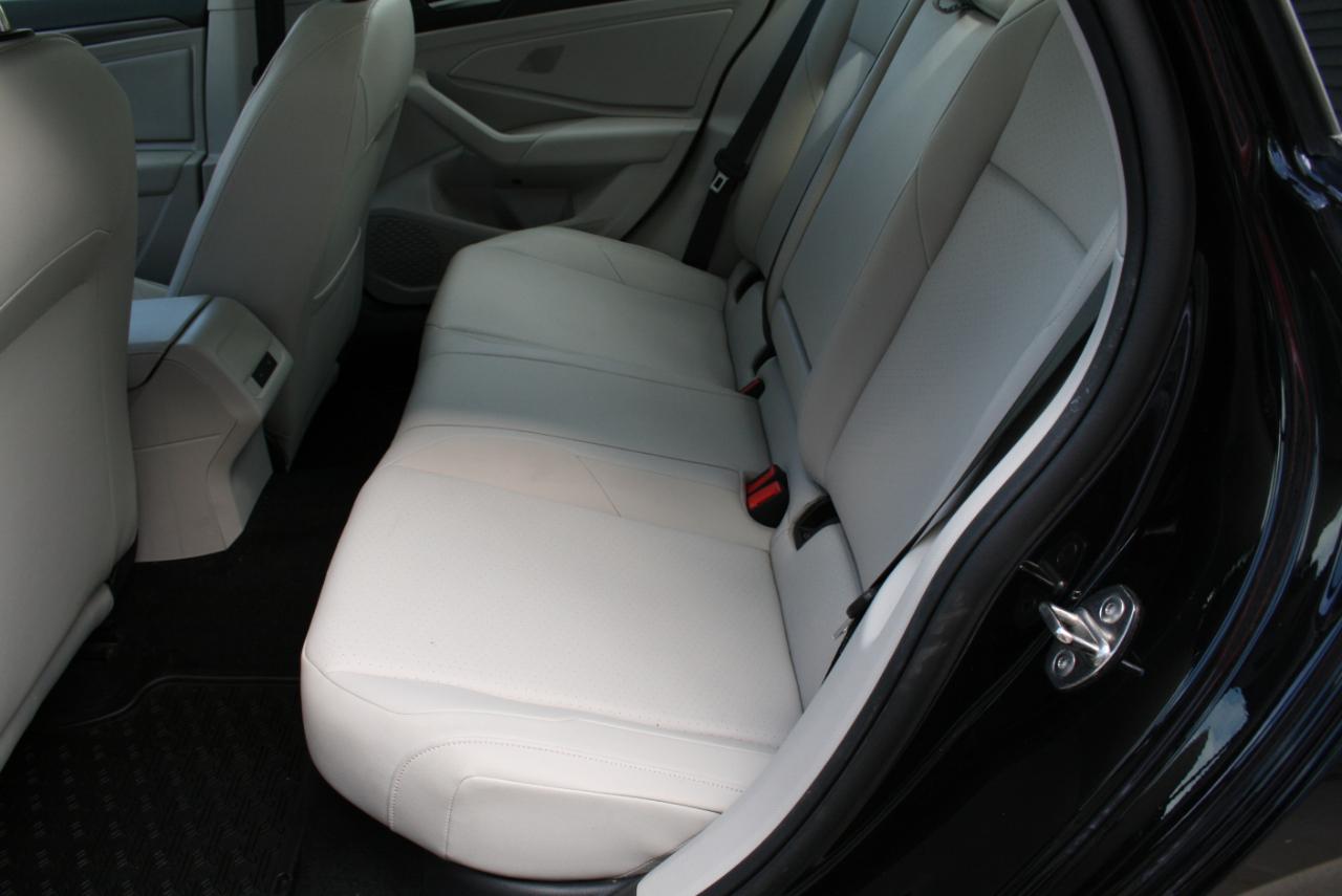 Volkswagen Jetta 1.4T SEL 8A 2020
