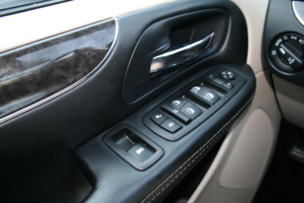 Chrysler Town & Country Touring 2015