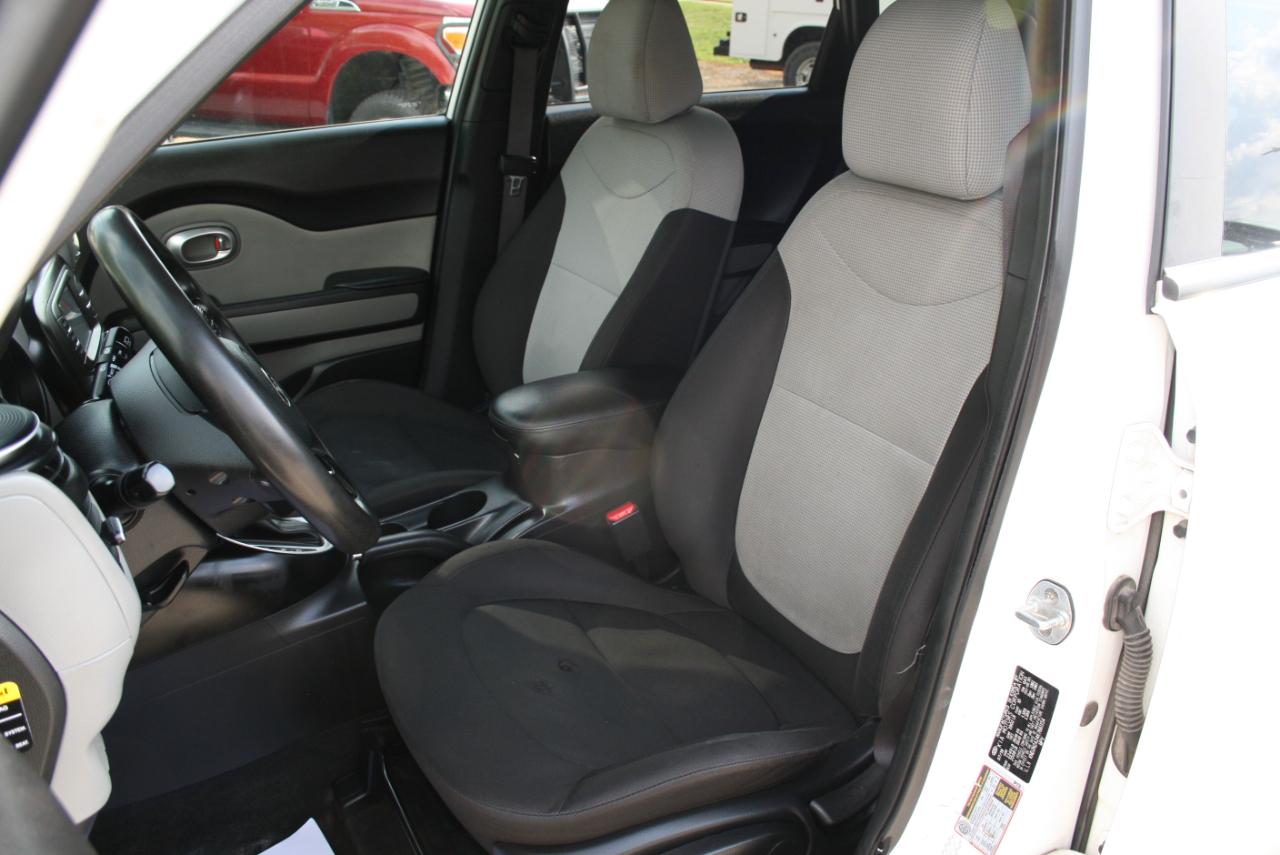 Kia Soul Base 6A 2019