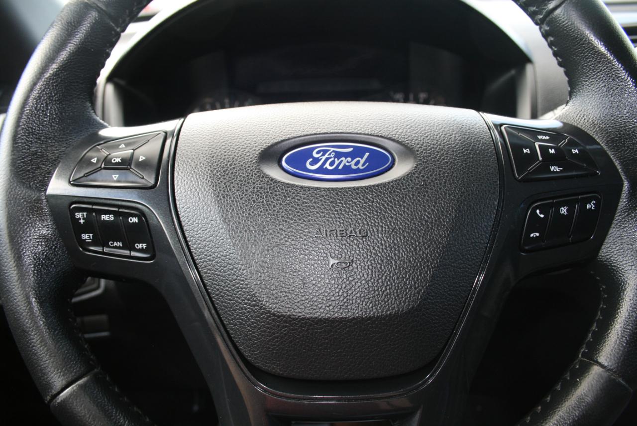 Ford Explorer XLT 4WD 2017