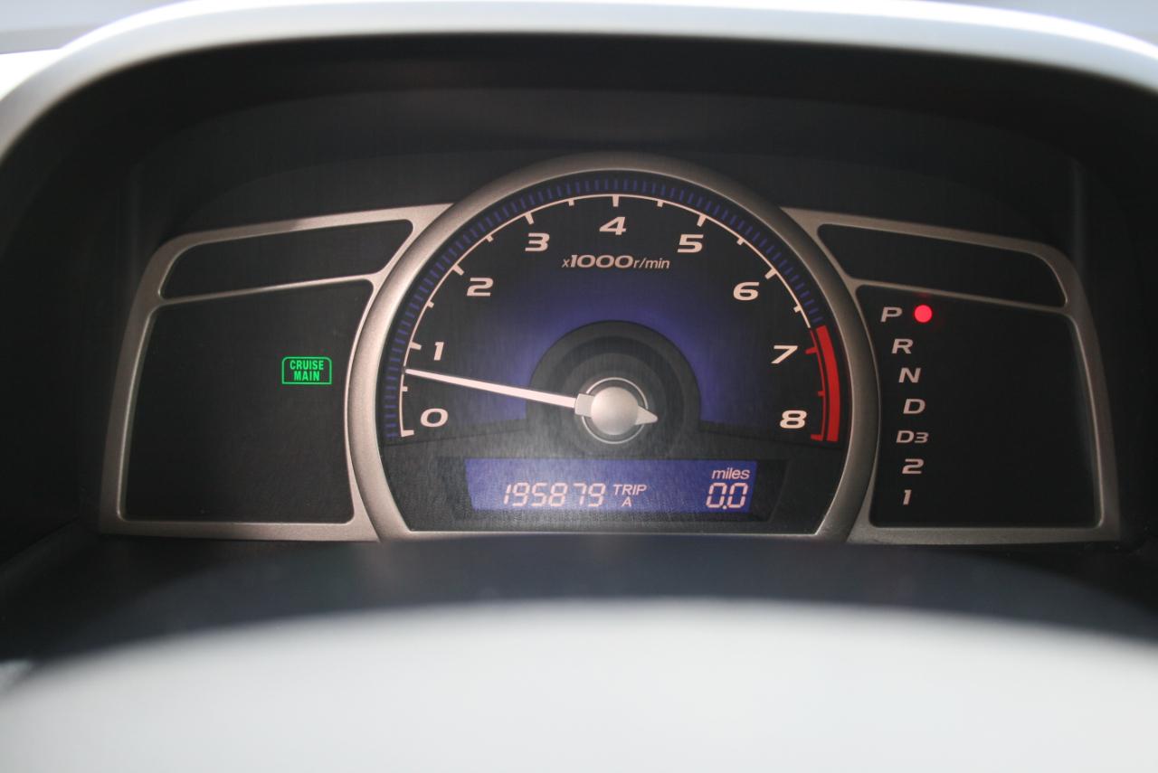 2011 Honda Civic LX - Photo 8