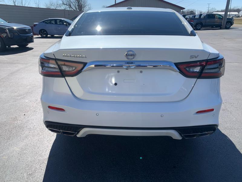 Nissan Maxima 3.5 SV 2022