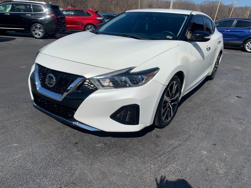 Nissan Maxima 3.5 SV 2022