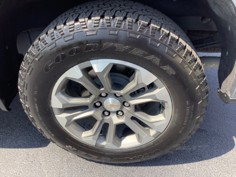 Chevrolet Silverado 1500 High Country Crew Cab 4WD 2024 Chevrolet Silverado 1500 High Country Crew Cab 4WD 2024