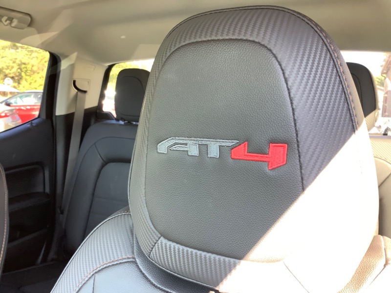 GMC Canyon AT4 Crew Cab w/Cloth 4WD 2022 GMC Canyon AT4 Crew Cab w/Cloth 4WD 2022