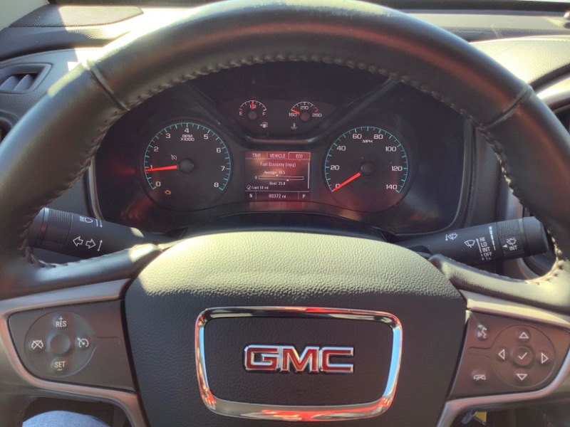 GMC Canyon AT4 Crew Cab w/Cloth 4WD 2022 GMC Canyon AT4 Crew Cab w/Cloth 4WD 2022