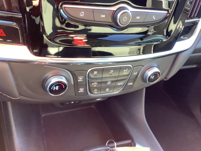 Chevrolet Traverse LS FWD 2021