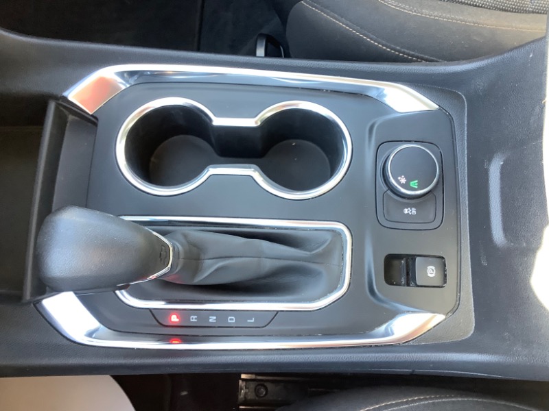 Chevrolet Traverse LS FWD 2021