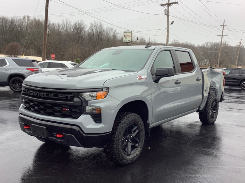 2025 Chevrolet Silverado 1500 Trail Boss Custom Crew Cab 4WD