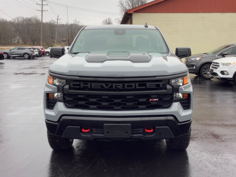 Chevrolet Silverado 1500 Trail Boss Custom Crew Cab 4WD 2025