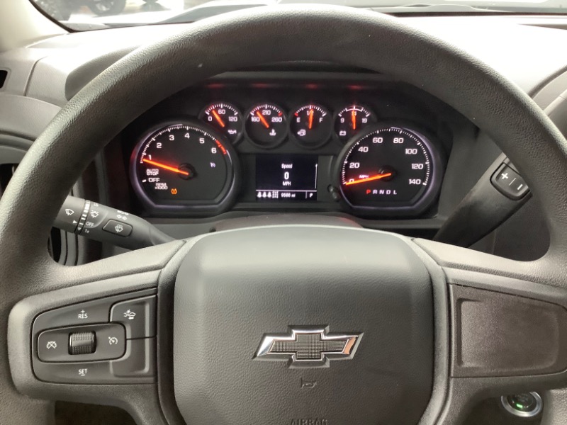 Chevrolet Silverado 1500 Trail Boss Custom Crew Cab 4WD 2025