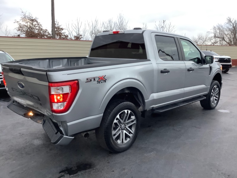 Ford F-150 XL SuperCrew 5.5-ft. Bed 4WD 2022
