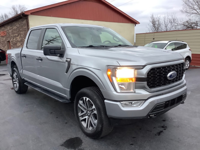 Ford F-150 XL SuperCrew 5.5-ft. Bed 4WD 2022