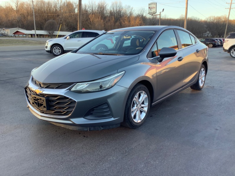 2019 Chevrolet Cruze LT Auto