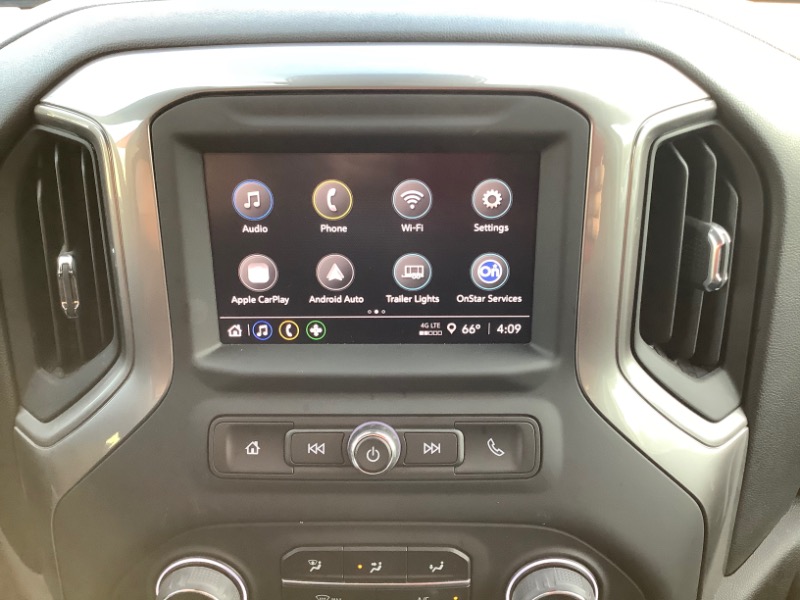 Chevrolet Silverado 1500 Custom Crew Cab 4WD 2023