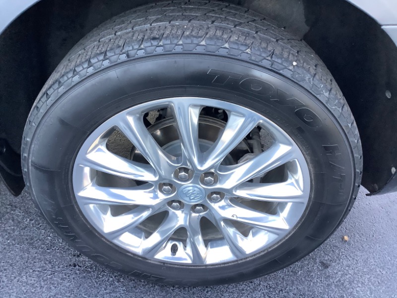 Buick Enclave Essence FWD 2020